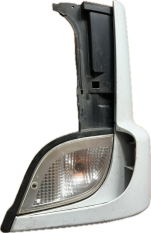 MERCEDES ATEGO LEVÝ SPOILER SE SVĚTLEM, DEFLEKTOR, PŘEDNÍ OBLOŽENÍ KABINY A9738840022, A9738840722, A 973 884 00 22, A 973 884 07 22, A9738840222, A 973 884 02 22