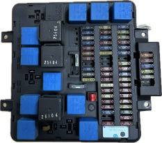 RENAULT MIDLUM FUSE BOARD 5010516886