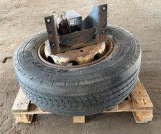 DAF LF REZERVA, REZERVNÍ KOLO S NAVIJÁKEM 245/70 R17.5, 2420907,1405711, 1707652, 1403681