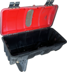 PLASTOVÝ BOX NA HASÍCÍ PŘÍSTROJ S DRŽÁKEM