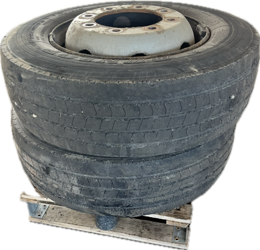 RENAULT MIDLUM 2KS PNEUMATIKA S DISKEM 245/70 R19.5