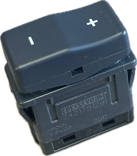 RENAULT MIDLUM PŘEPÍNAČ 7421751291