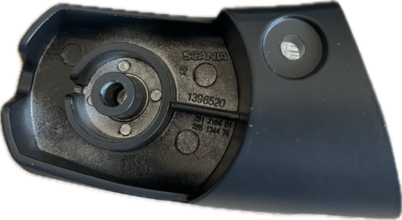 SCANIA PRAVÝ DRŽÁK ZRCÁTKA 1396520