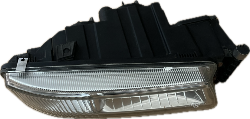 MAN TGS/TGX PŘEDNÍ MLHOVKA PRAVÁ 81251016522, 81.25101-6522, 81.25101.6522, 449-2002R