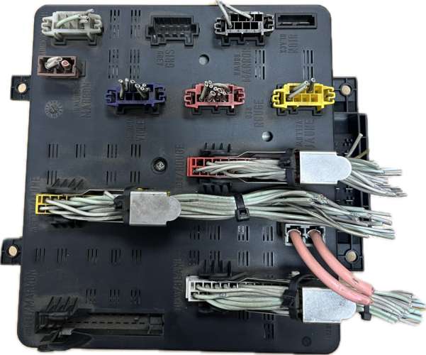 RENAULT MIDLUM POJISTKOVÁ DESKA 5010516886