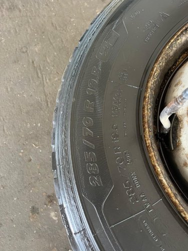 MAN TGM 2PCS TYRES WITH RIMS 285/70 R 19.5