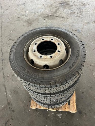 RENAULT MIDLUM 4KS PNEUMATIKA S DISKEM 245/70R19.5, 7420946505