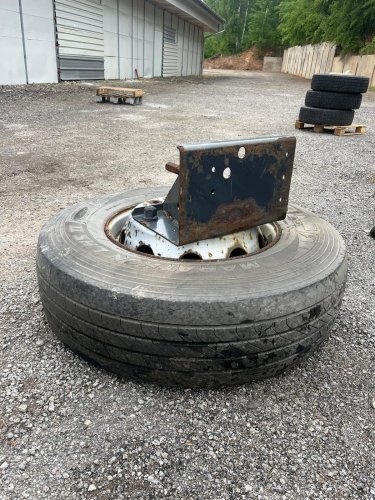 DAF CF REZERVA, NAVIJÁK REZERVNÍHO KOLA 295/80 R22.5, 1403676, 1403677, 1403678