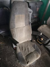 VOLVO FL SEDAČKA 20862627