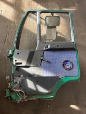 MAN LE PRAVÉ DVEŘE 85.62600-5002, 85.62600-4002, 81.62630-5058, 85.62630-5016, 85.62630-0018, 85.62645-0012, 85.62690-6016, 85.62690-6018, 81.63730-6233, 85.63730-6030, 81.63733-0030, 82.63730-6034, 85.62650-0008, 85.62650-0014, 85.62645-0006, 85.62640-6012, 81.63730-6236