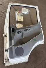MERCEDES ATEGO Right Door A 973 720 32 05, A 973 720 02 18, A 973 720 18 14, A 990 760 00 59, A 973 720 08 35, A 940 720 08 70