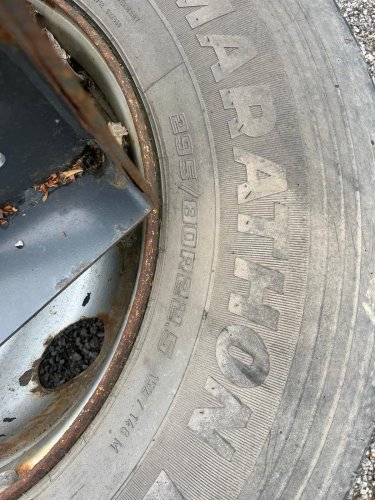 DAF CF REZERVA, NAVIJÁK REZERVNÍHO KOLA 295/80 R22.5, 1403676, 1403677, 1403678