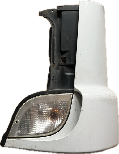 MERCEDES ATEGO LEVÝ SPOILER SE SVĚTLEM, DEFLEKTOR, PŘEDNÍ OBLOŽENÍ KABINY A9738840022, A9738840722, A 973 884 00 22, A 973 884 07 22, A9738840222, A 973 884 02 22