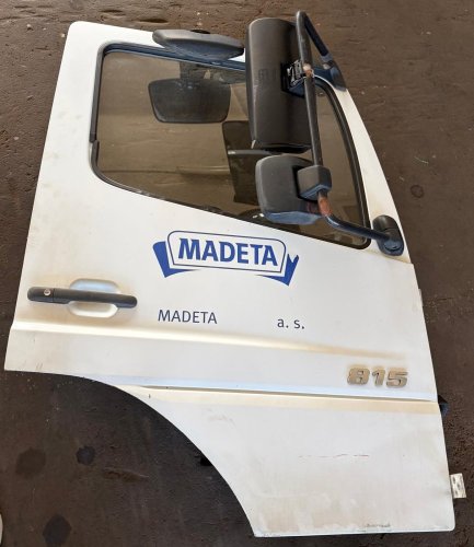 MERCEDES ATEGO PRAVÉ DVEŘE A 973 720 32 05, A 973 720 02 18, A 973 720 18 14, A 990 760 00 59, A 973 720 08 35, A 940 720 08 70