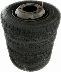 IVECO EUROCARGO TIRES WITH DISC 17.5X6 00