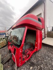 DAF LF KABINA LF45IV EURO 4, HORNÍ POSTEL, LŮŽKO, ČELNÍ SKLO 1715041, 2368198, 1700368, 1409950, 1409951, 1714663, 1400997, 1400998, 1718835, 1714267, 1401003, 2362874, 2362875, 1700764, 1408299, 1405438, 1700792, 1409566, 1700791, 14009565, 1409560