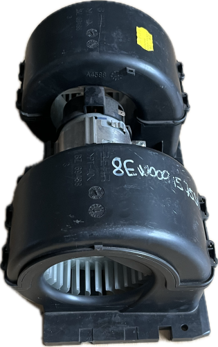 VOLVO FH VNITŘNÍ VENTILÁTOR TOPENÍ 8EW009157-531, 20443820, 20443822, 20926019, V5767001