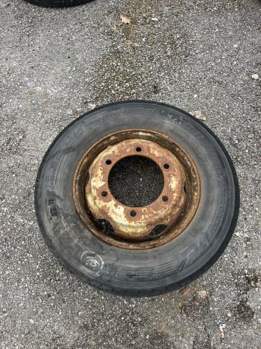 RENAULT MIDLUM PNEUMATIKA S DISKEM 215/75 R17.5