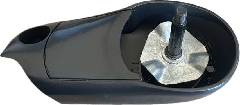 SCANIA PRAVÝ DRŽÁK ZRCÁTKA 1396533