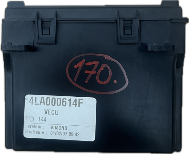 RENAULT MIDLUM ŘÍDÍCÍ JEDNOTKA VECU 7420758802