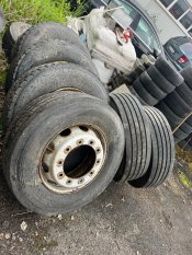 PNEUMATIKA S DISKEM 305/70 R22.5