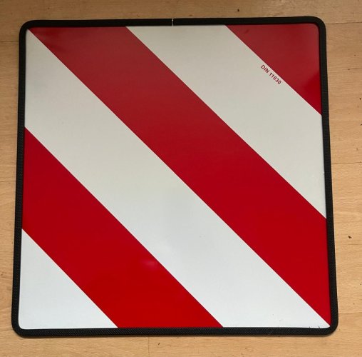VÝSTRAŽNÍ REFLEXNÍ TABULE 42cm DIN 11030