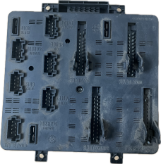 RENAULT MIDLUM FUSE BOARD 5010516886