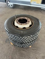 MAN TGM 2PCS TYRES WITH RIMS 285/70 R 19.5