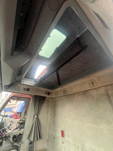 DAF LF Fahrerhaus LF45IV Euro 4, Oberbett, Bett, Windschutzscheibe 1715041, 2368198, 1700368, 1409950, 1409951, 1714663, 1400997, 1400998, 1718835, 1714267, 1401003, 2362874, 2362875, 1700764, 1408299, 1405438, 1700792, 1409566, 1700791, 14009565, 1409560