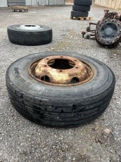 RENAULT MIDLUM REIFEN MIT FELGEN 215/75 R17.5
