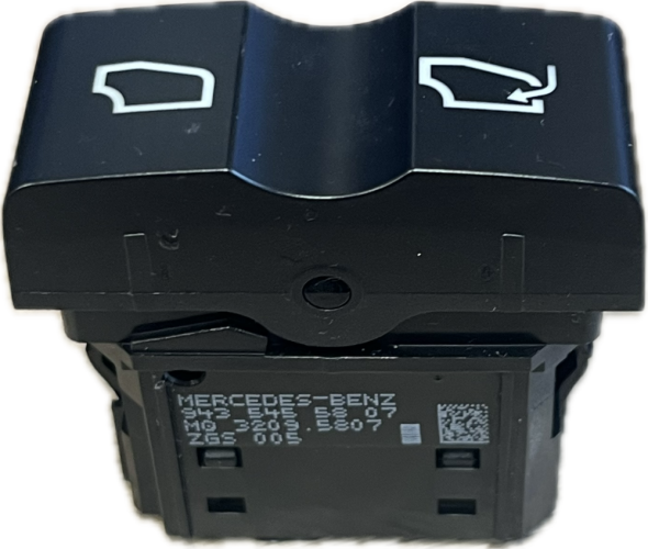 MERCEDES ATEGO, ACTROS PŘEPÍNAČ 943 545 58 07, A9435455807