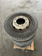 RENAULT MIDLUM 4KS PNEUMATIKA S DISKEM 245/70R19.5, 7420946505