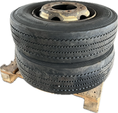 IVECO EUROCARGO 2 KS PNEUMATIKA S DISKEM 225/75 R 17.5 VODÍCÍ KOLO