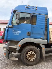 MAN TGM KABINA, NÁHRADNÍ DÍLY, LKW 81.60000-7842, 81.60000-7913, 81.60000-7914, 81.35003-7653, 81.35502-0146, 81.35502-0251, 81.35502-0147, 81.35502-0252, 81.35010-6259, 81.50804-6497, 81.50804-6498, 81.25441-6212, 06.67128-0544, 81.44001-7239, 81.60000-7915, 81.60000-7844, 81.44301-0177, 81.44201-6267, 81.44201-6291, 81.44201-6367, 81.32003-6998, 81.62307-6199, 81.62100-7122, 81.44201-6291, 81.12201-5552, 81.44201-6292, 81.44201-6368, 81.50804-6509, 81.50804-6510, 81.44201-6292, 81.12201-5817, 81.12201-555