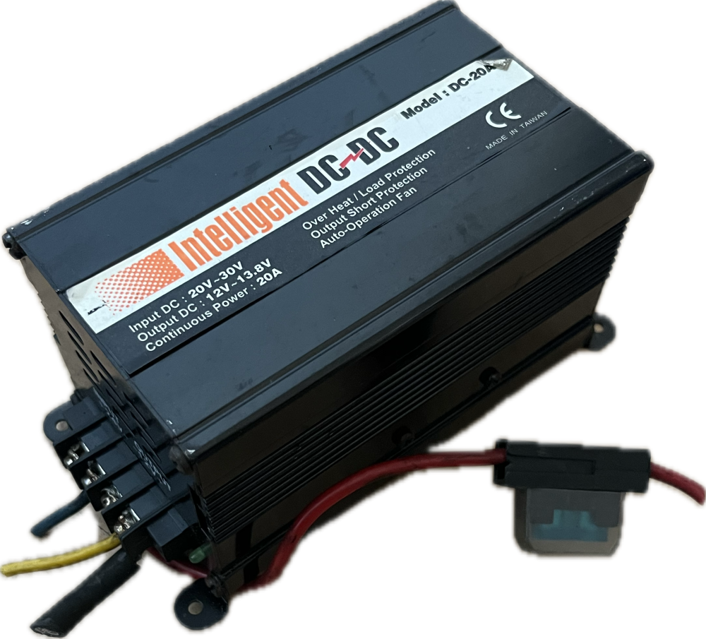 MAN LE MĚNIČ 24V - 12V, PŘEVODNÍK, INTELLIGENT DC-20A, 20A Intelligent DC-DC Buck Converter 24V to 12V